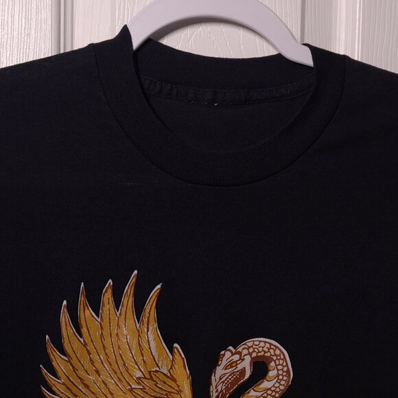 VINTAGE Harley-Davidson Motorcycles The EAGLE Prowls USED Shirt (DISTRESSED) - Picture 3 of 8